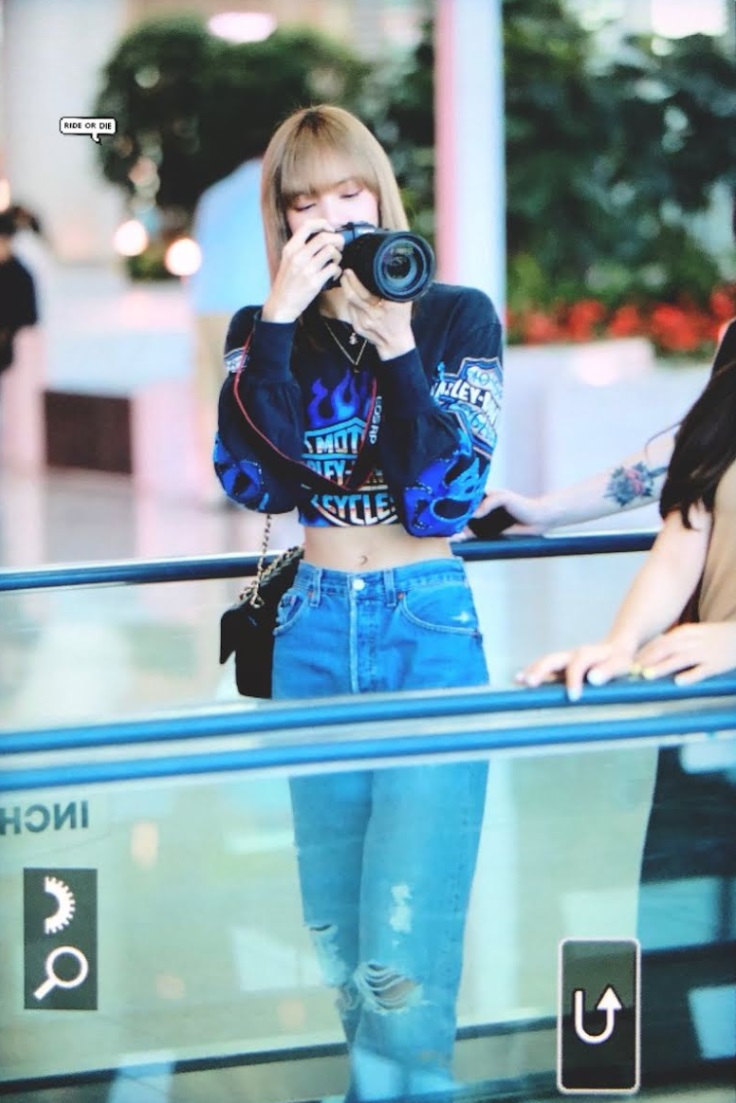 Blackpink, Lisa, Lisa Blackpink, thời trang Lisa, thời trang Lisa Blackpink, eo Lisa, eo Lisa Blackpink, Lisa eo con kiến, Blackpink vòng eo, Lisa sân bay, Jennie, Jisoo