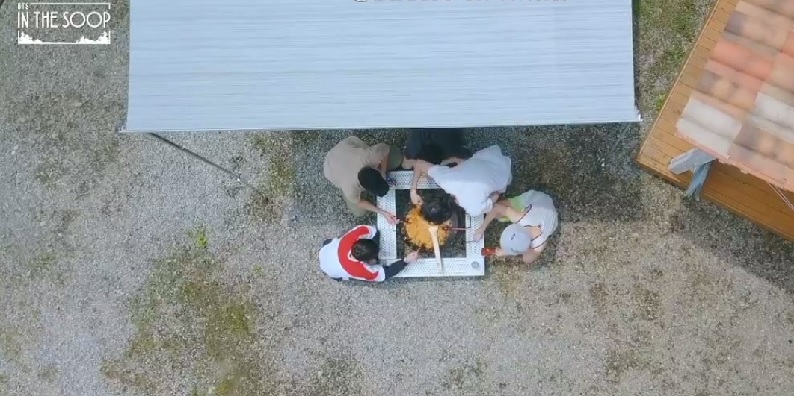 BTS, Suga, Suga BTS, Jungkook, Jungkook BTS, JHope, JHope BTS, V, V BTS, RM, RM BTS, In the soop, in the soop ep 3, Suga nấu ăn, Jungkook nấu ăn, phản ứng của BTS