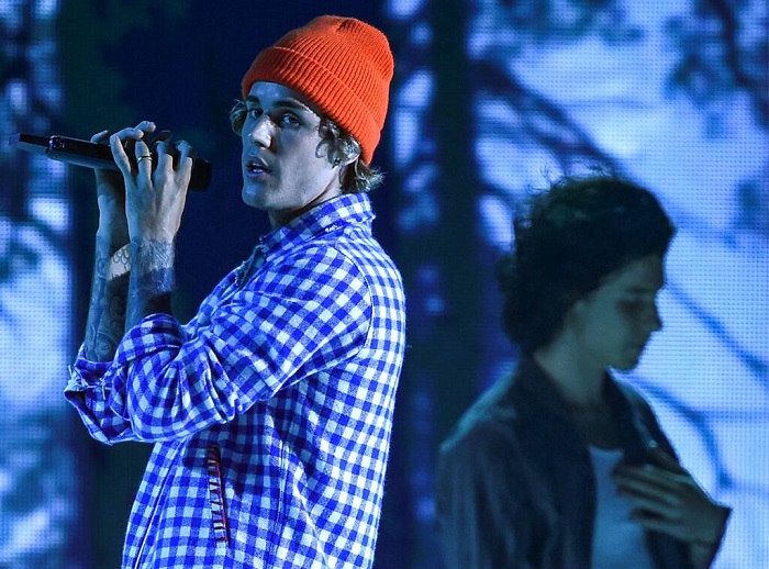 AMA, lễ trao giải âm nhạc mỹ, AMA 2020, lễ trao giải âm nhạc mỹ 2020, Justin Bieber, Shawn Mendes, Justin Bieber Holy Lonely, Shawn Mendes Monster