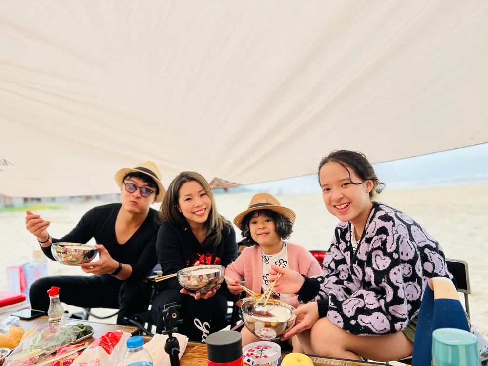 Hồng Đăng, Hồ Hoài Anh, Hồng Đăng Hồ Hoài anh, Vbiz, scandal Hồng Đăng, hiếp dâm, nghệ sĩ Việt, nghệ sĩ việt bị bắt, 2 nghệ sĩ Việt, Anh Đào, Lưu Hương Giang