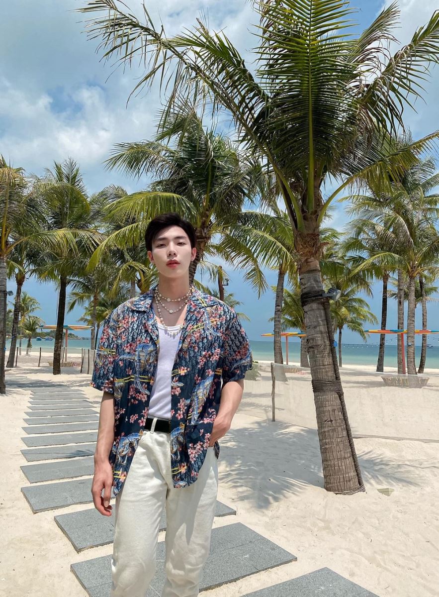 Erik, nam ca sĩ, Vbiz, showbiz, tiktok, tiktoker, Sea Sea, fanclub, fanclub của Erik, gia đình hoa dâm bụt, Hòa Minzy, Đức Phúc