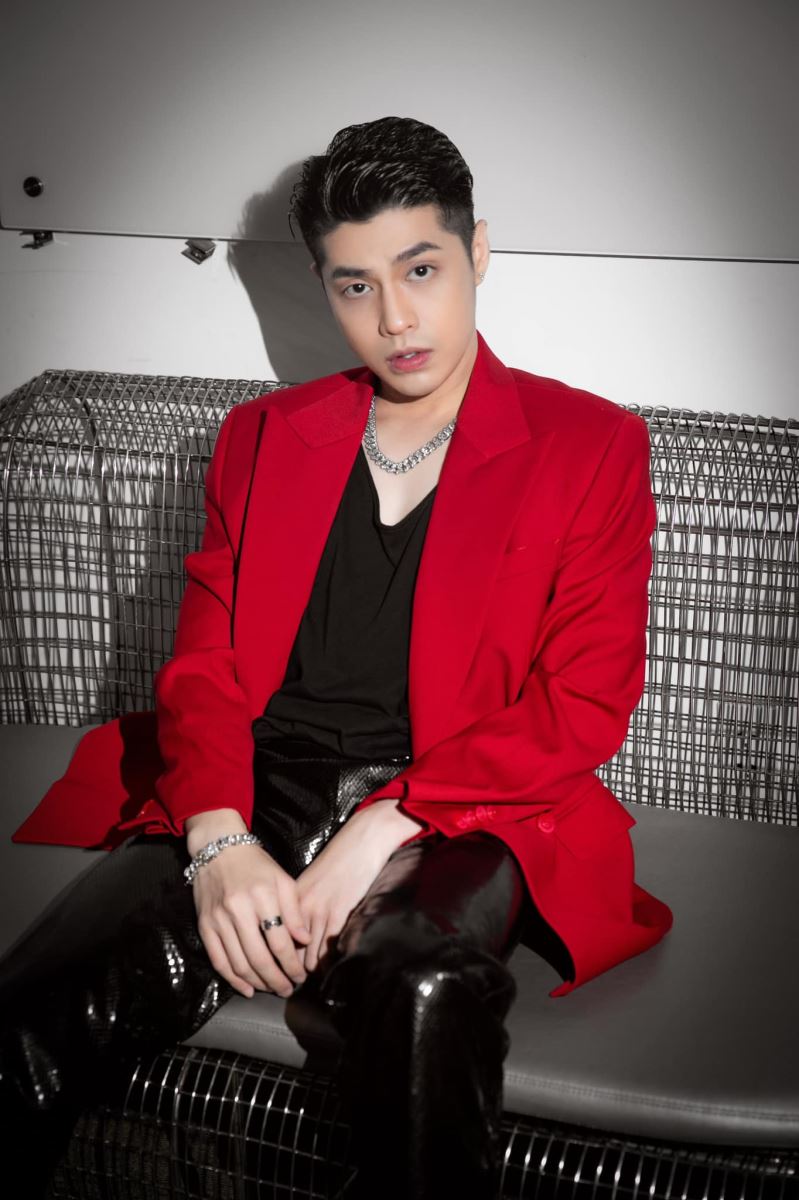 Noo Phước Thịnh, Sơn Tùng MTP, nam ca sĩ, TC Candler, Top 100 gương mặt điển trai thế giới 