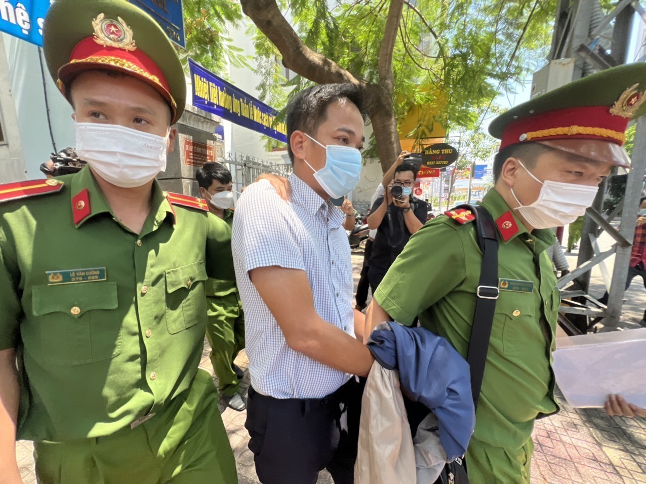Chú thích ảnh