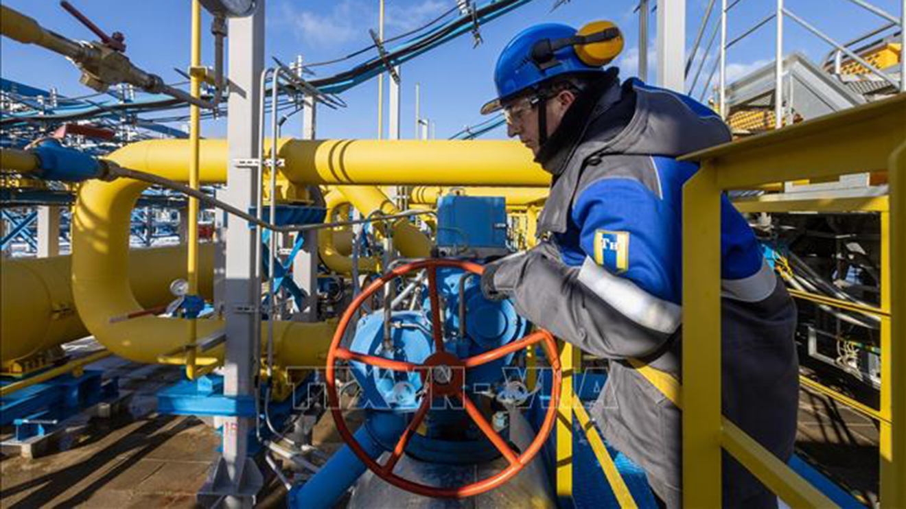 Nga tiếp tục chuyển khí đốt tới châu Âu qua Ukraine
