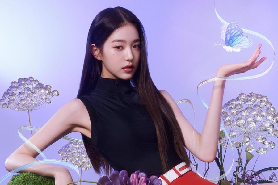 Lisa. Lisa Blackpink. Jang Wonyoung. Chung Ha. Somi. Kep1er. Chae Dasom