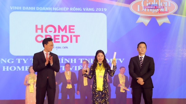 Home Credit nhận giải thưởng Rồng Vàng lần thứ sáu