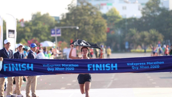 AR Saigon bùng nổ trên đường đua VnExpress Marathon Quy Nhơn 2020