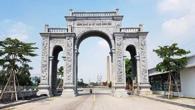 Làng nghề đá mỹ nghệ Ninh Vân - Cơ hội lớn cho những nghệ nhân trẻ