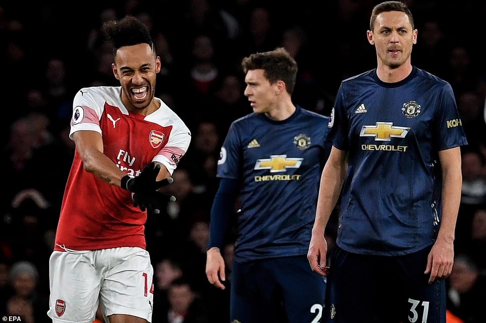 VIDEO Arsenal 2-0 MU: 'Pháo thủ' thế chỗ MU trong Top 4