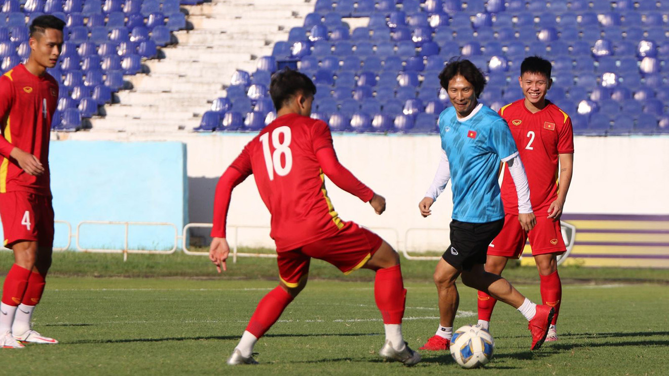 VFF nói gì về thông tin 10 cầu thủ U23 Việt Nam bị tiêu chảy?