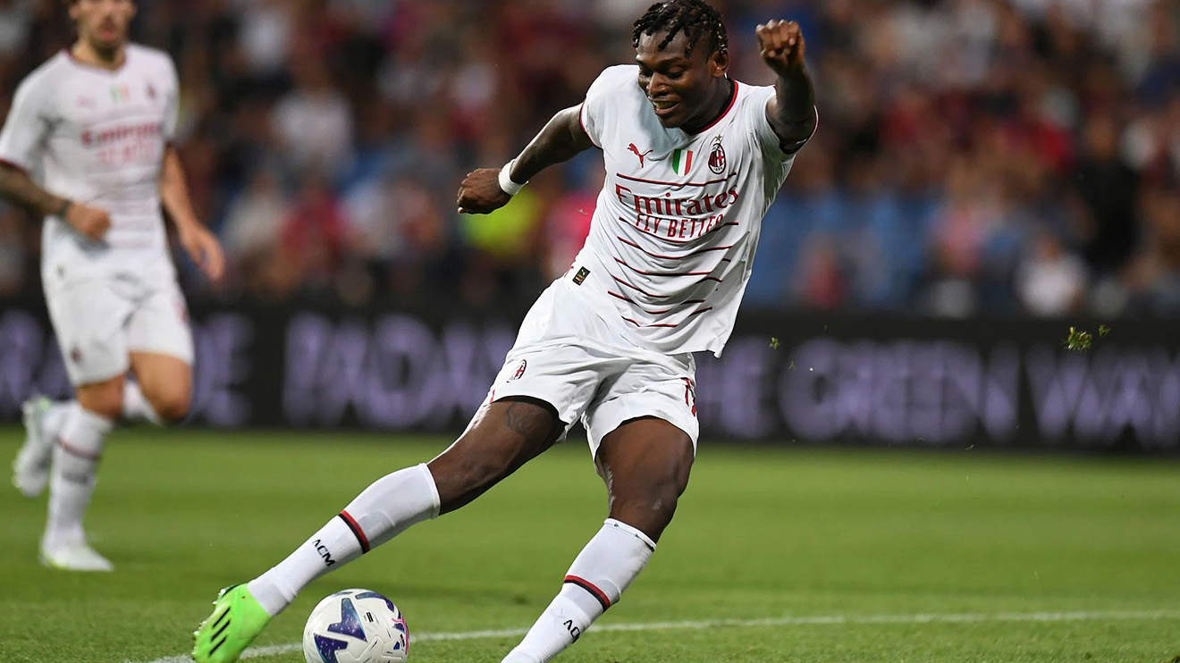 Soi kèo nhà cái Milan vs Dinamo Zagreb. Nhận định, dự đoán bóng đá Cúp C1 (23h45, 14/9)