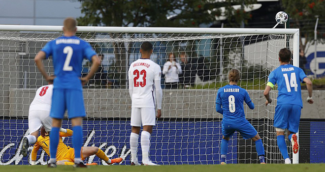 Chuyển nhượng MU, Sancho không đáng giá 108 triệu bảng, Iceland 0-1 Anh, Kqbd, ket qua bong da, Nations League, Sancho, Jadon Sancho, Sterling, MU, MU mua Sancho, bong da