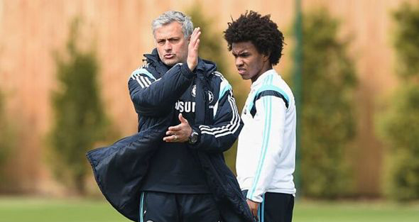 Bong da, bong da hom nay, truc tiep bong da, Ronaldo, Ronaldo được vinh danh, MU, West Ham vs MU, trực tiếp MU, tin tức bóng đá, Ngoại hạng Anh, bóng đá Anh