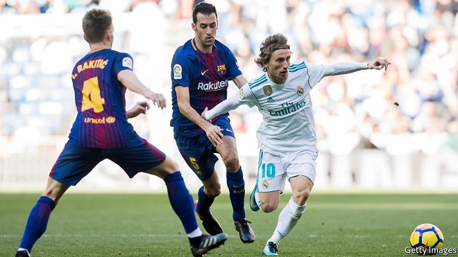 Trực tiếp bóng đá, truc tiep bong da, Trực tiếp Barcelona vs Real Madrid, trực tiếp Kinh điển, Barca vs Real, Modric bóng vàng, Busquets, Messi, Ronaldo, lịch thi đấu TBN